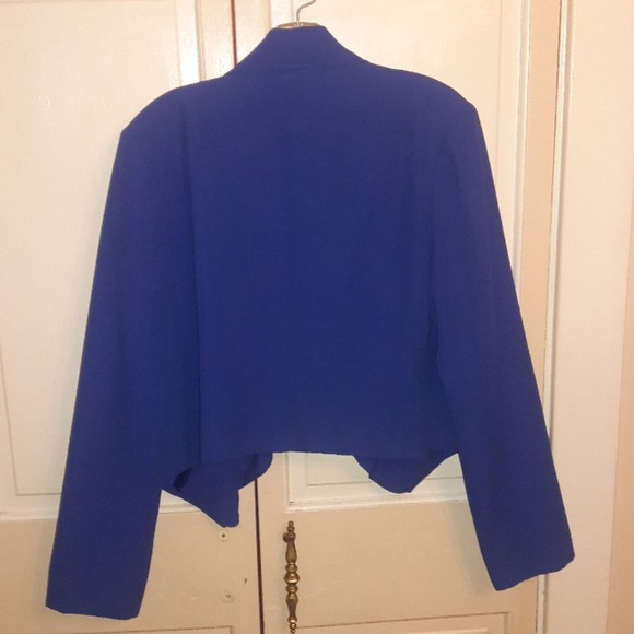 NWOT INC International Concepts Blazer - Picture 3 of 3